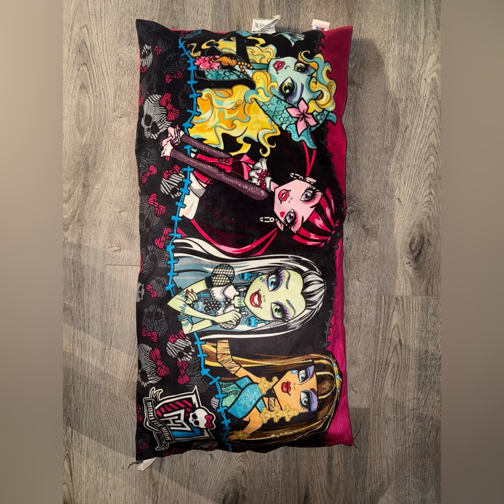 Monster High 2014 RARE BODY PILLOW - Picture 4 of 14